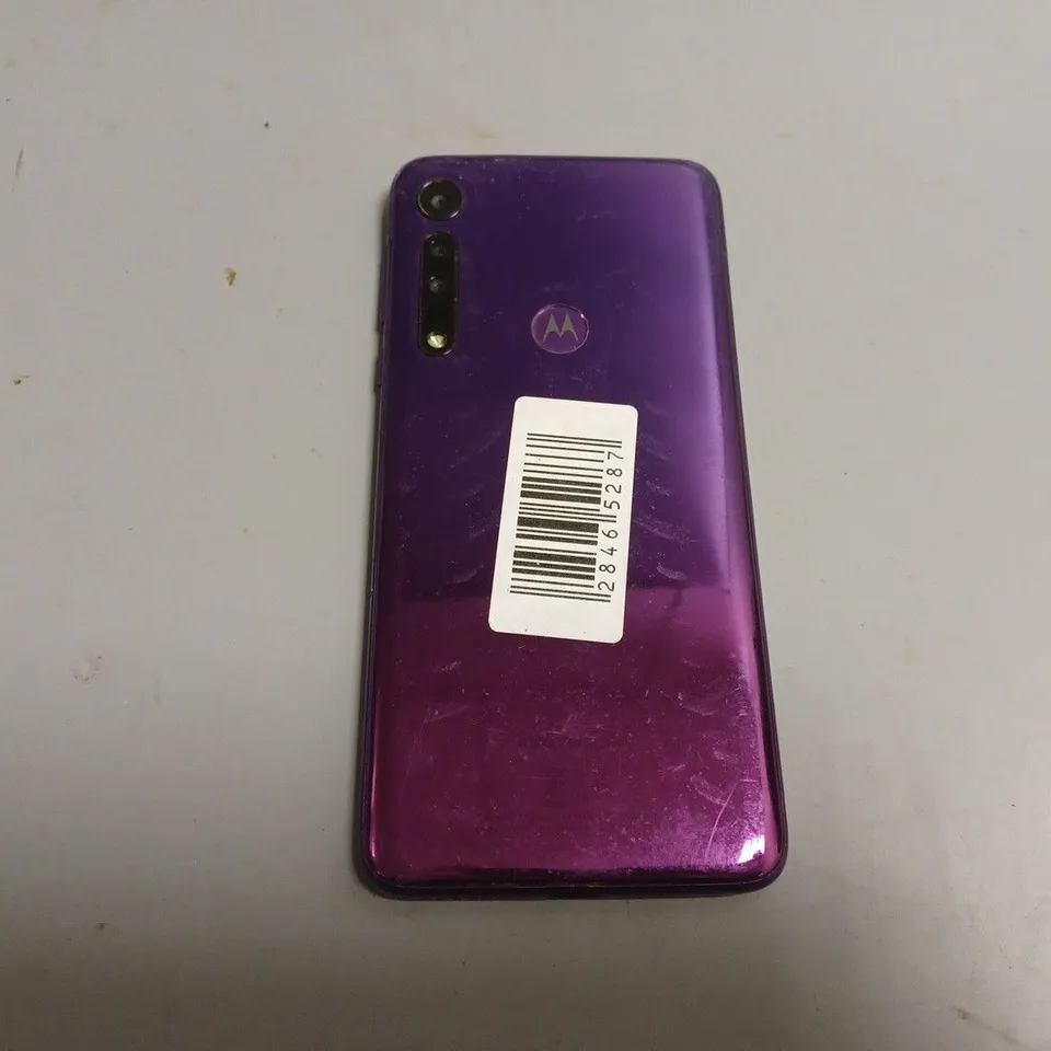 MOTOROLA ONE MACRO