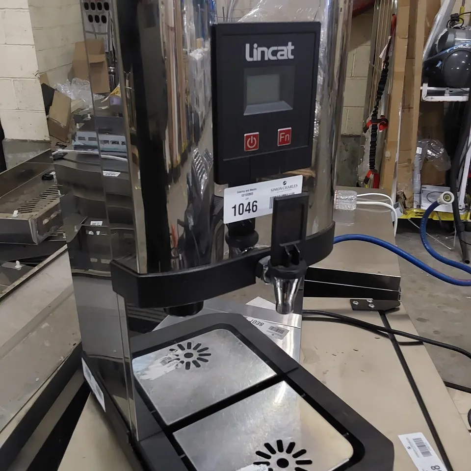 LINCAT ELECTRIC WATER HEATER EB3F