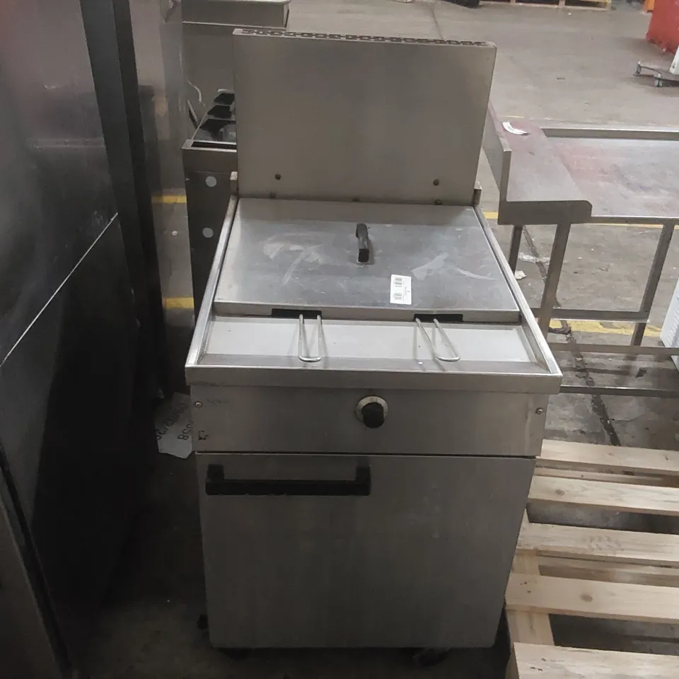 FALCON COMMERCIAL NATURAL GAS FRYER