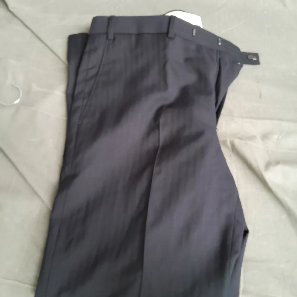 M&S SARTORIAL MENS SUIT TROUSERS DARK BLUE SIZE 36IN WAIST 29IN LEG