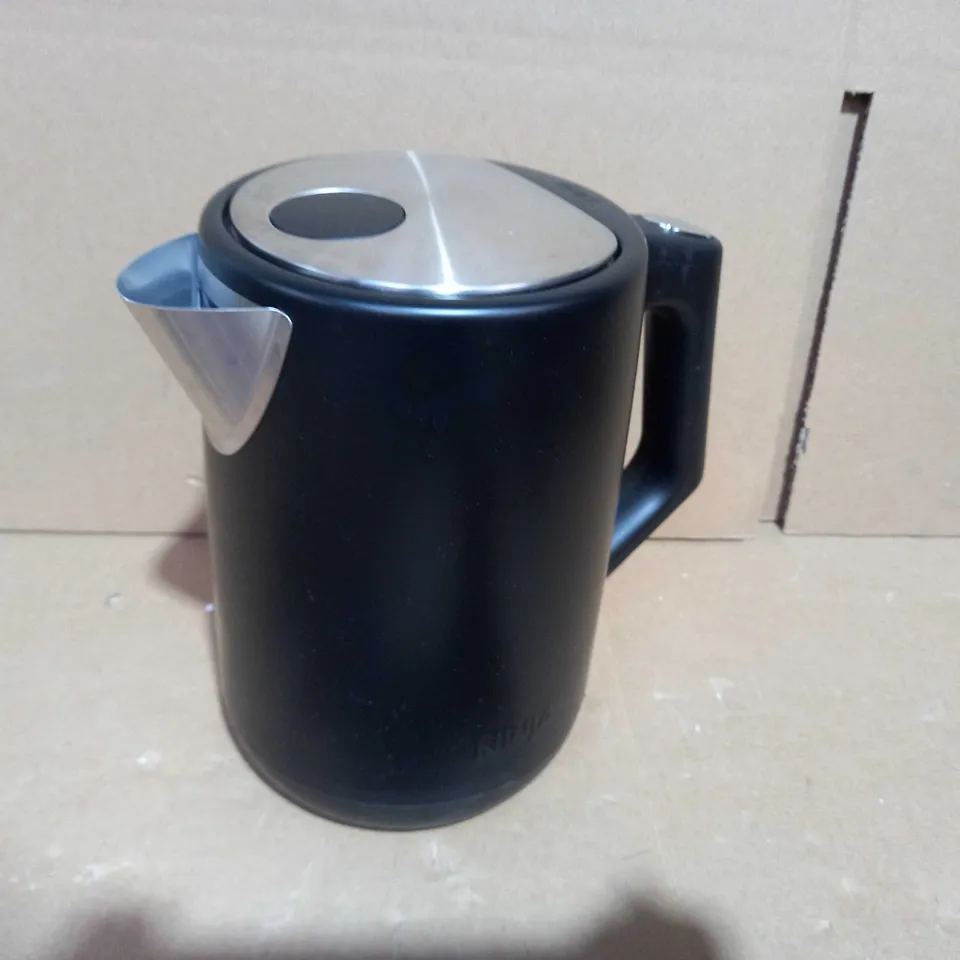 NINJA PERFECT TEMPERATURE KETTLE KT200UK