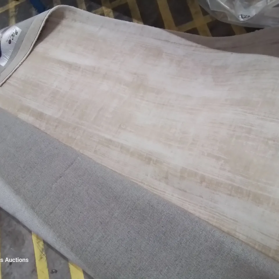 DESIGNER GLORY RUG CREAM 200 × 300