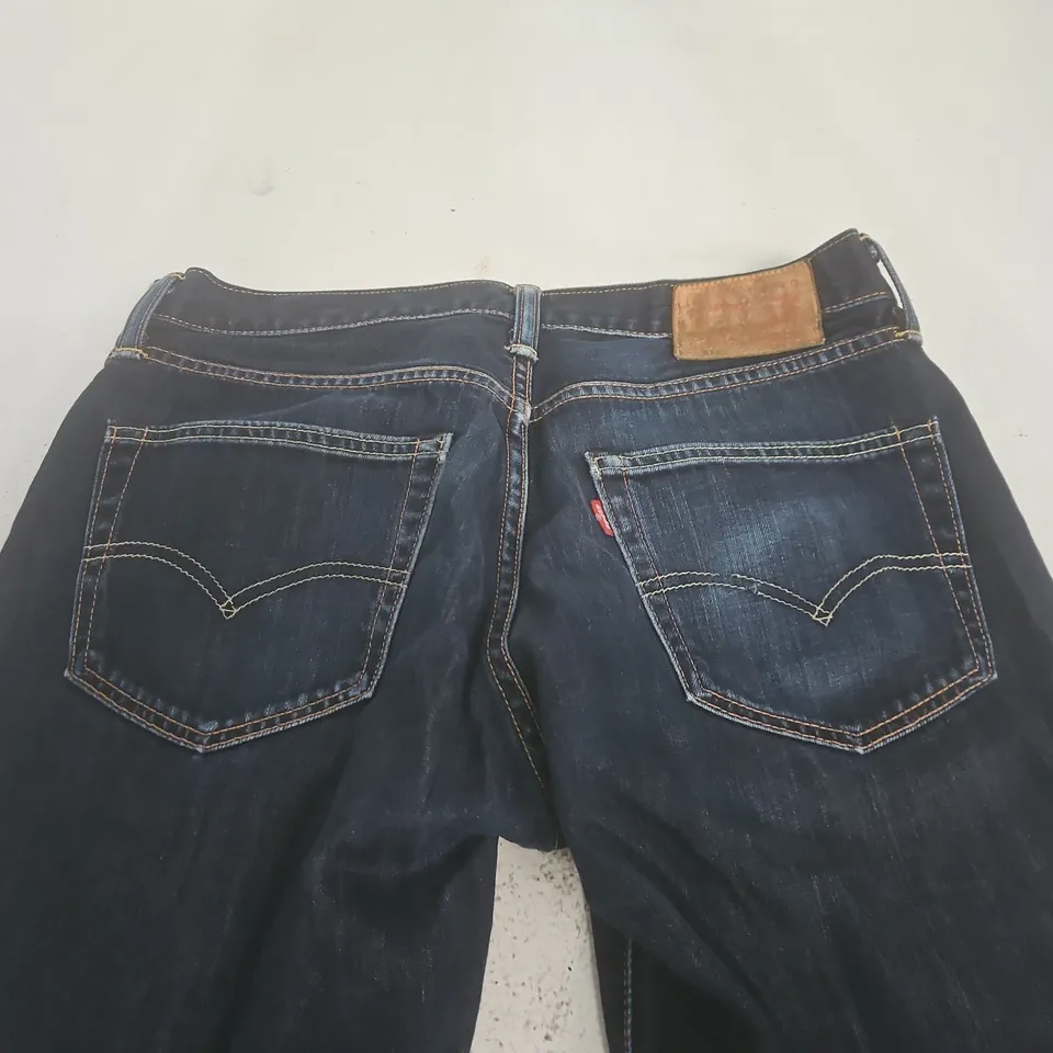 LEVIS DARK BLUE JEANS - 32X32