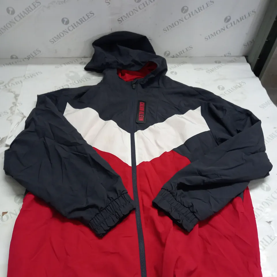 CLAVIN KLEIN PERFORMANCE JACKET SIZE M 