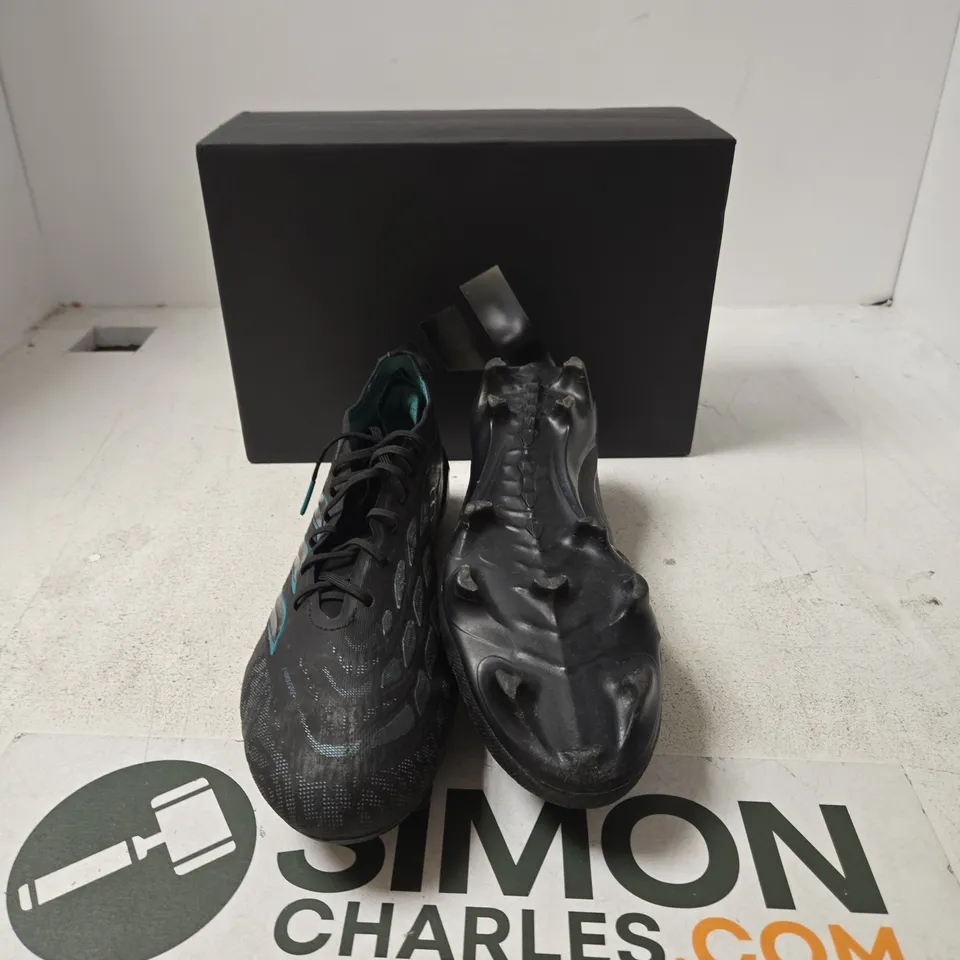 ADIDAS PREDATOR FOOTBALL BOOTS – BLACK WITH BLUE ACCENTS - UK 10 