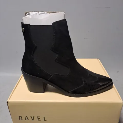 BOXED RAVEL ESK BLACK SUEDE/PATENT WEDGE BOOTS - UK 7