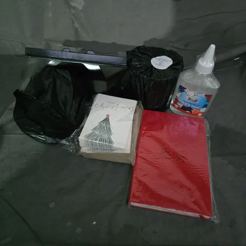 APPROXIMATELY 10 ASSORTED HOUSEHOLD ITEMS TO INCLUDE YASS CLEAN STAIN REMOVER, LABEL ROLLS, CHRISTMAS CARDS, ETC