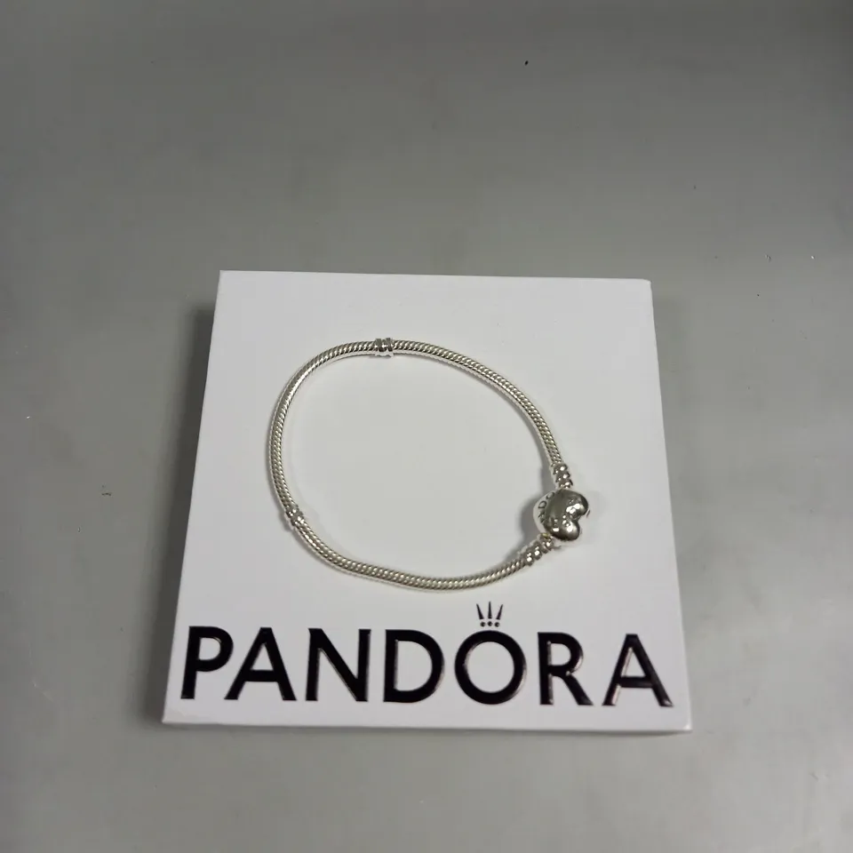 PANDORA MOMENTS HEART CLASP SNAKE CHAIN BRACELET