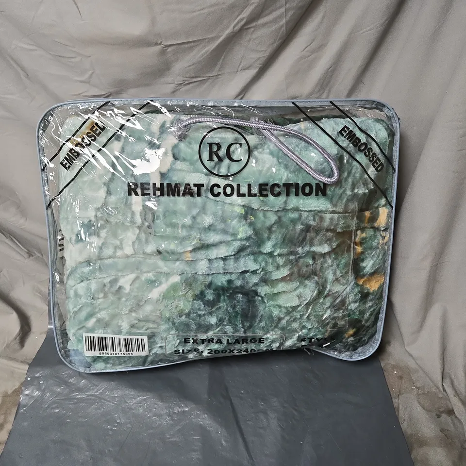 REHMAT COLLECTION EXTRA LARGE FLEECE BLANKET – 200 X 240 CM