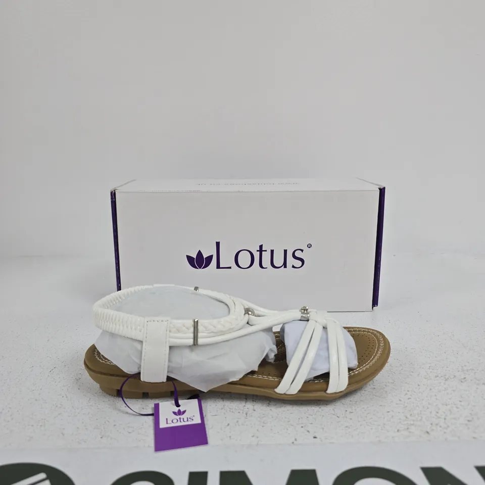 LOTUS WHITE WOMEN'S SANDALS WITH BRAIDED STRAPS SIZE 7
