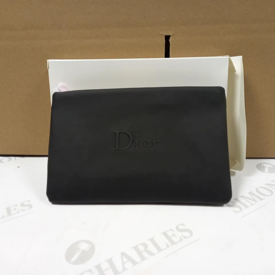 BOXED DIOR BLACK/PINK DETAILED POUCH