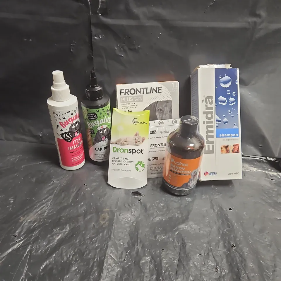 TOTE OF APPROXIMATELY 15 ASSORTED PET ITEMS TO INCLUDE - FRONTLINE SPOT ON SOLUTION - ERMIDRA SHAMPOO - BUGALUGS EARDROPS - ETC
