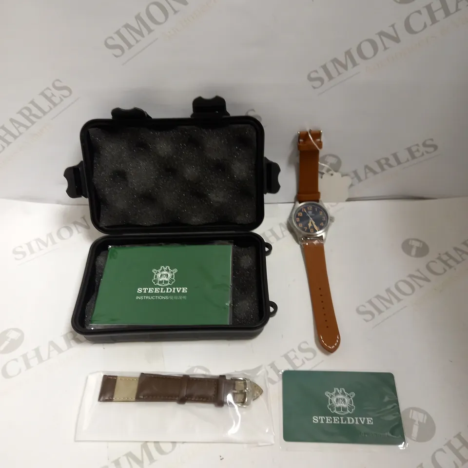 BOXED STEELDIVE MEN'S WATCH
