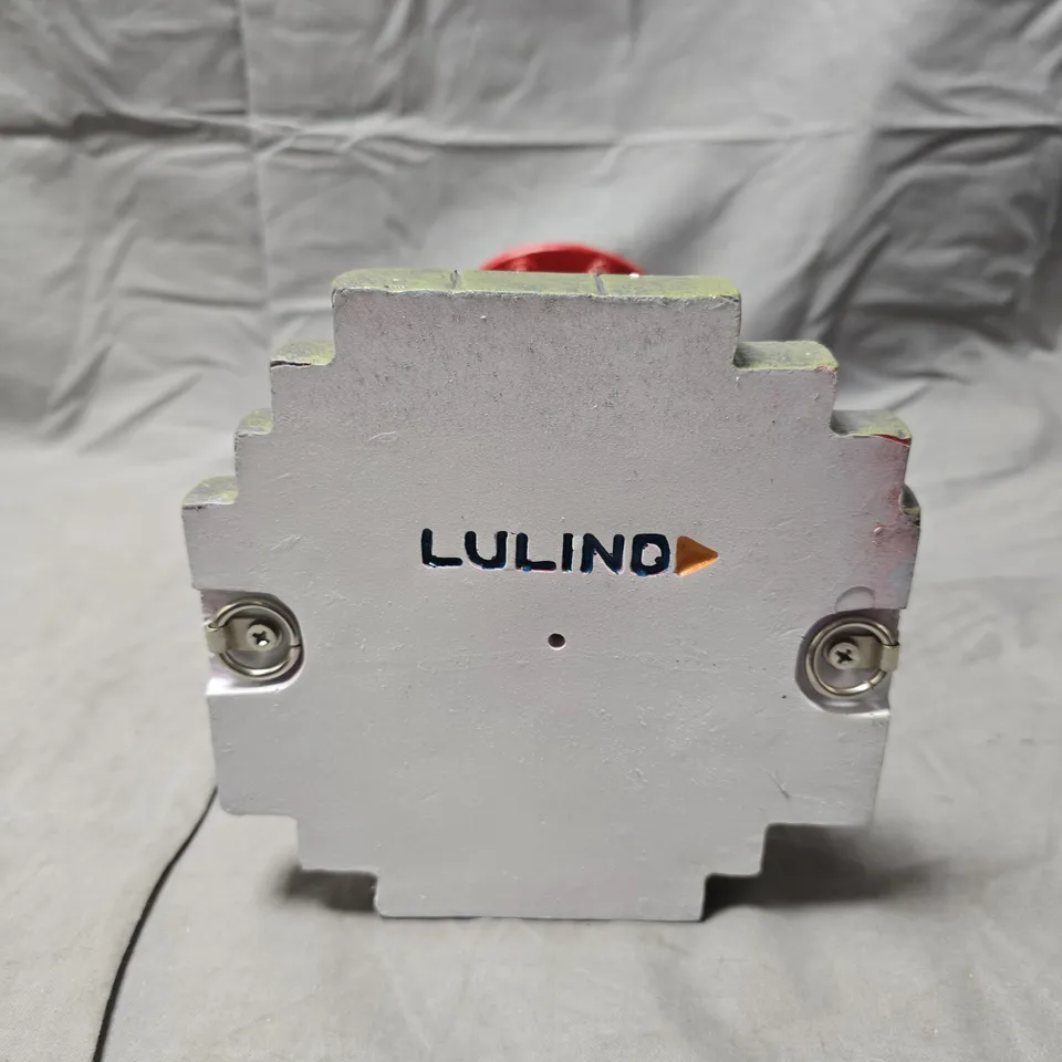 LULINO RED FIRE HYDRANT STATUE - COLLECTION ONLY