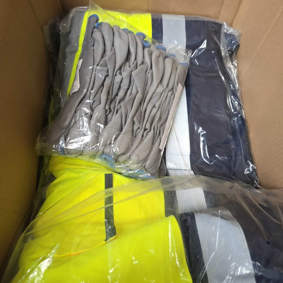 APPROXIMATELY 15 ASSORTED WORKWEAR PRODUCTS TO INCLUDE HI-VIS JACKETS & GLOVES 