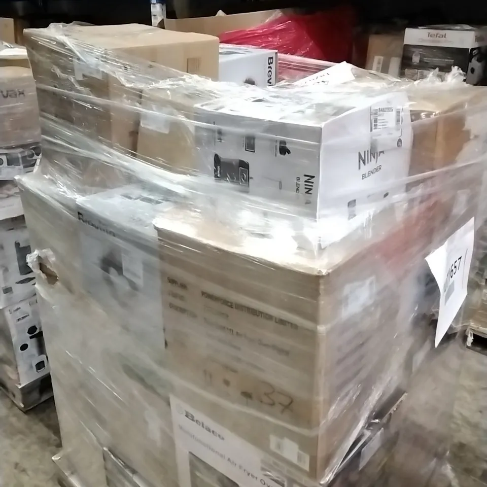 PALLET OF APPROXIMATELY 29 UNPROCESSED RAW RETURN HOUSEHOLD AND ELECTRICAL GOODS TO INCLUDE;