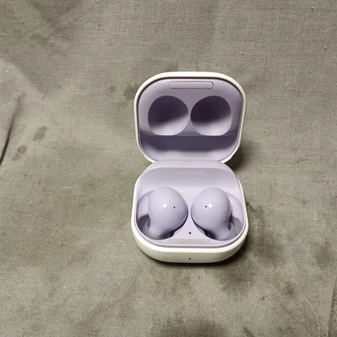 SAMSUNG GALAXY BUDS2 IN LILAC