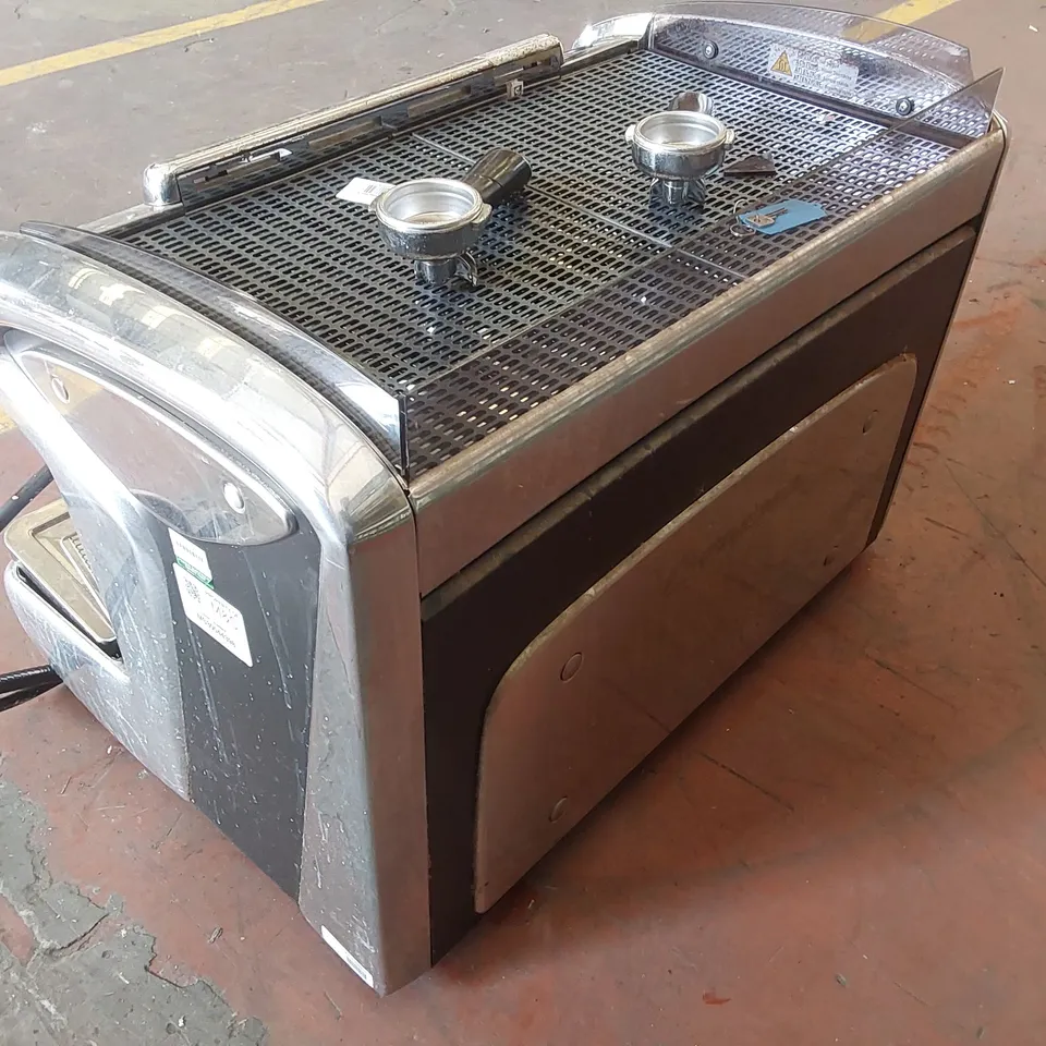 FAEMA EMBLEMA 2 GROUP COMMERCIAL COFFEE ESPRESSO MACHINE 