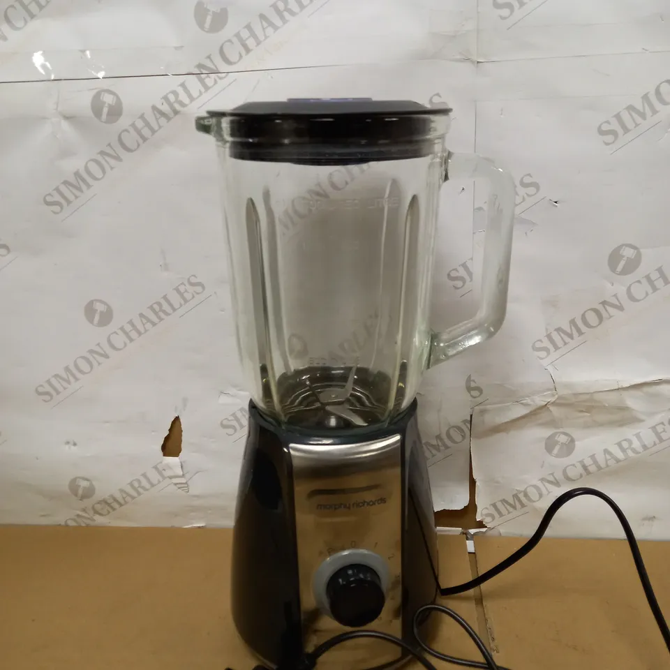 MORPHY RICHARDS TOTAL CONTROL GLASS TABLE BLENDER