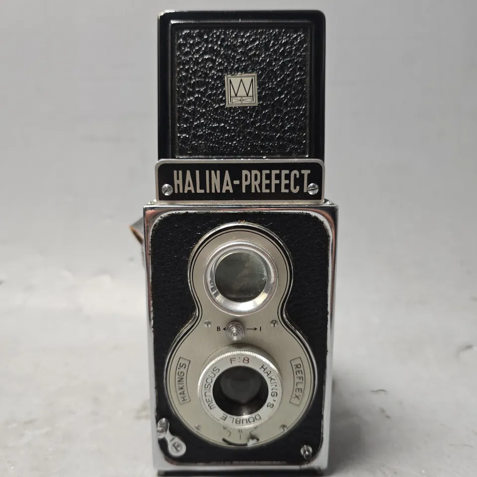 HALINA-PREFECT TLR REFLEX CAMERA 