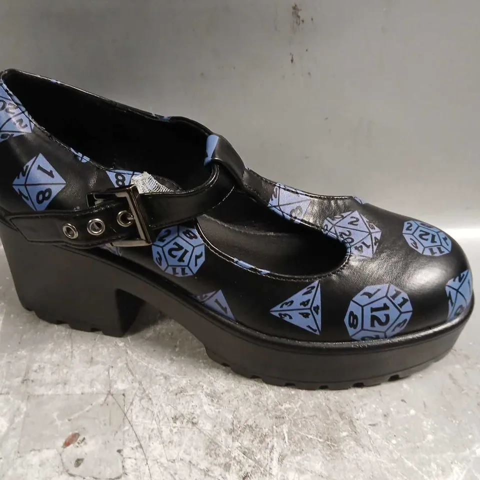 KOI X DUNGEONS AND DRAGONS SIZE 6