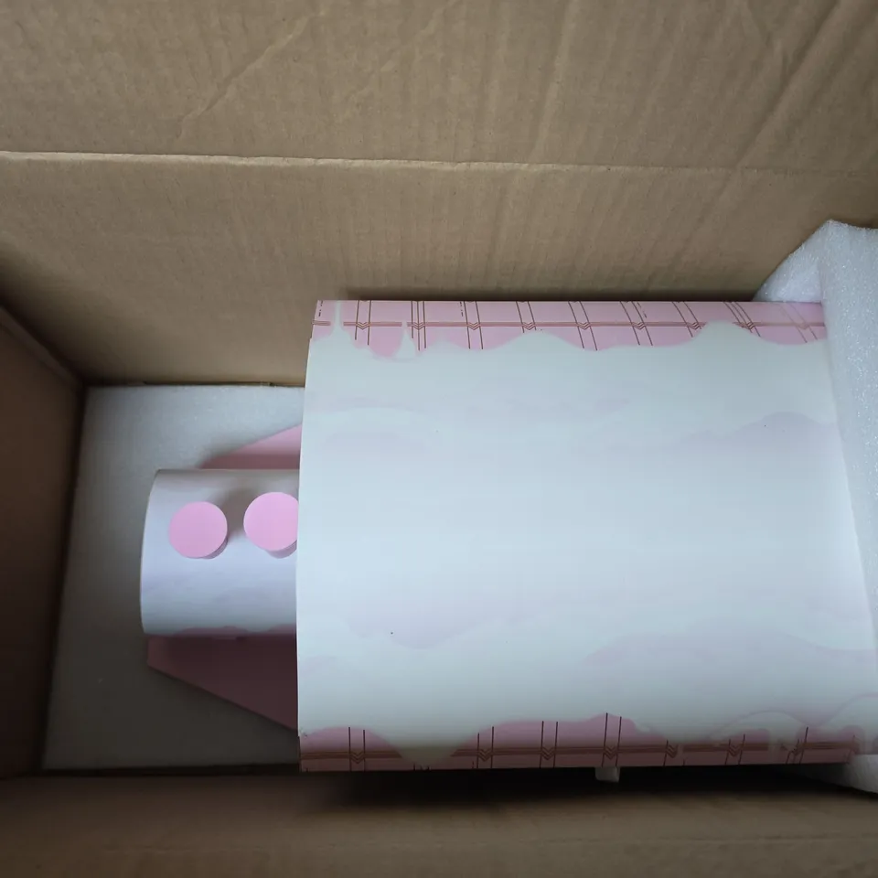 P.LOUISE EXPRESS ADVENT CALENDAR TRAIN – PINK COSMETIC CALENDAR (FRAGILE)