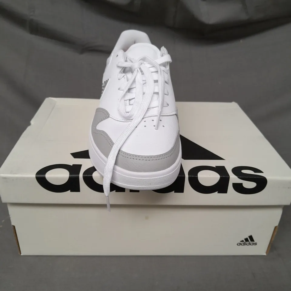 BOXED PAIR OF ADIDAS KATANA SHOES IN WHITE/GREY UK SIZE 6.5
