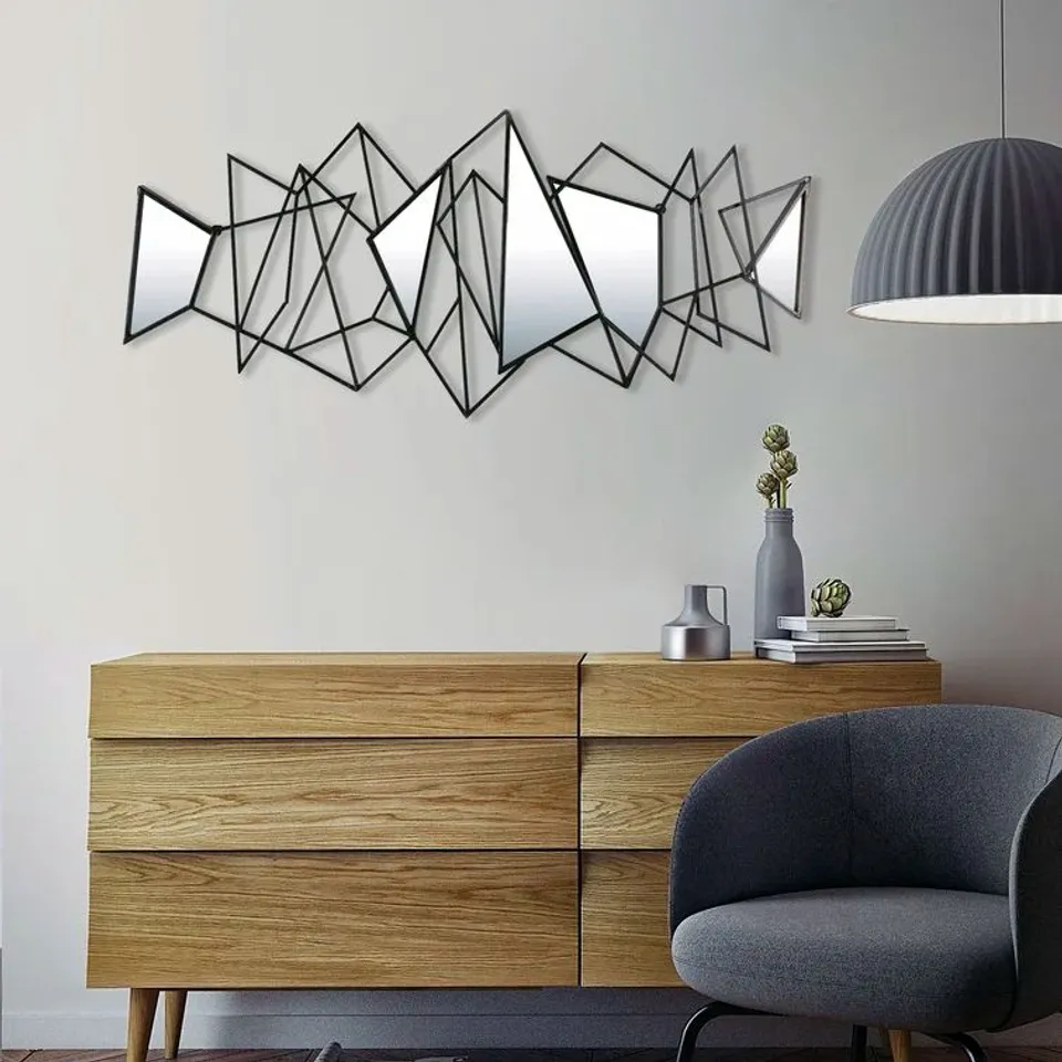 METALLIC WALL DECORATION 