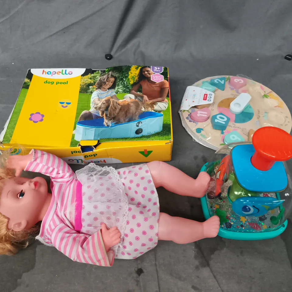 CAGE CONTAINING A LARGE QUANTITY OF KIDS TOYS AND GAMES TO INCLUDE DOG POOLS , BABY DOLLS , TODDLER CLOCKS AND NERF GUNS , ETC 