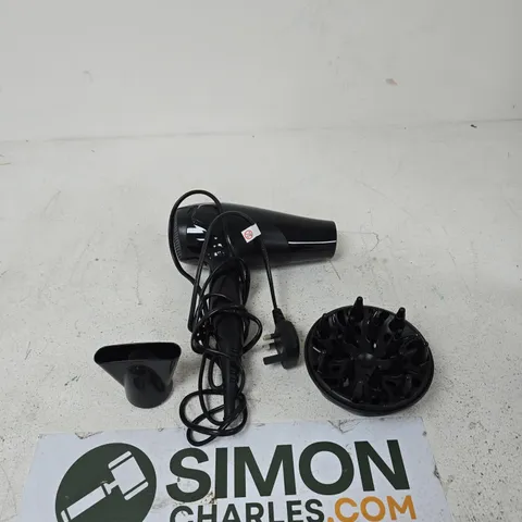 REMINGTON IONIC DRY 2200 HAIRDRYER WITH DIFFUSER AND CONCENTRATOR NOZZLE