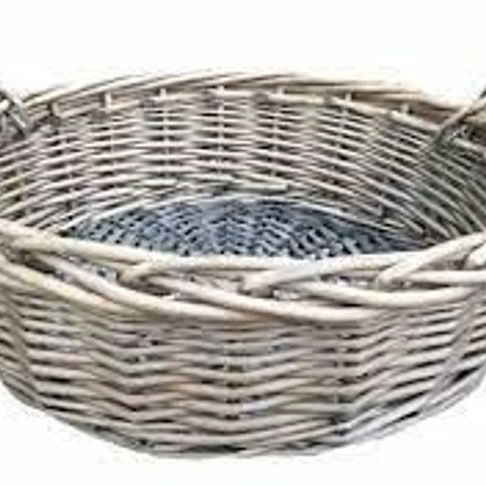 LARGE ROUND DISPLAY WICKER BASKET 
