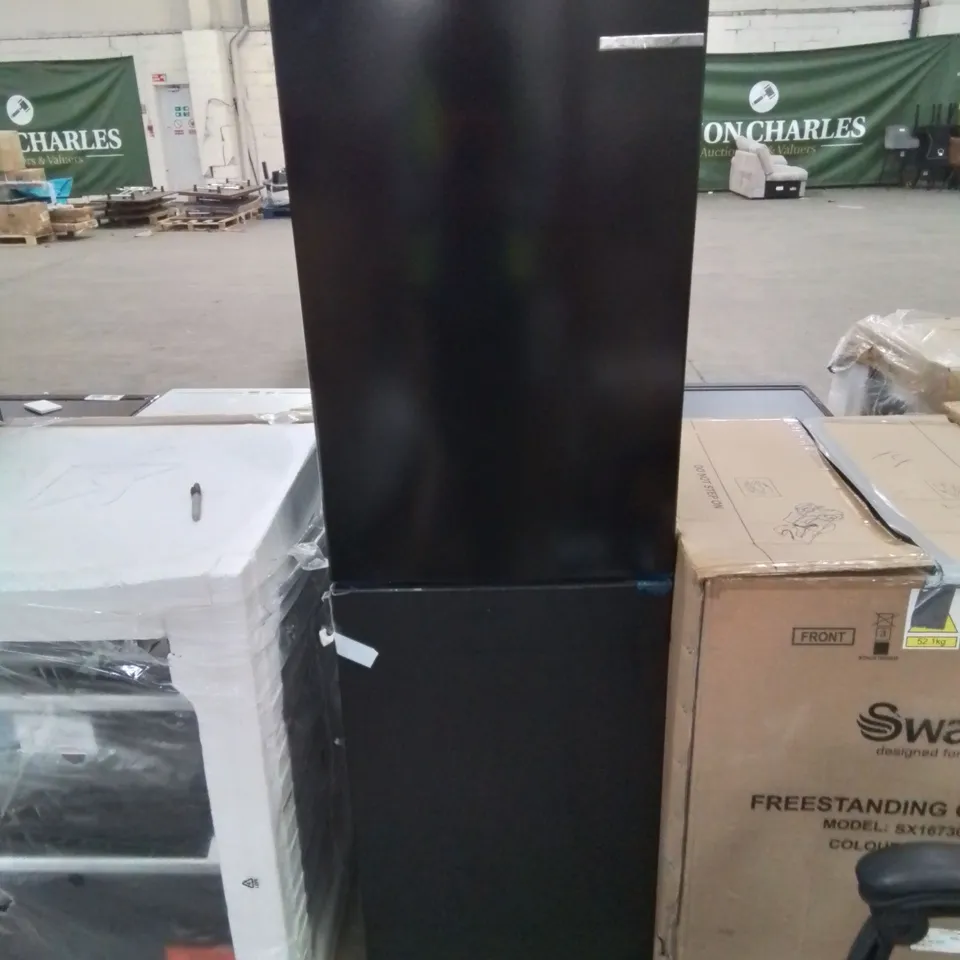 BOSCH 50/50 FROST FREE FRIDGE FREEZER - BLACK