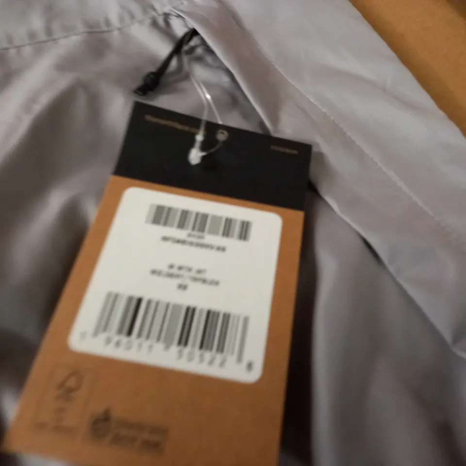 NORTH FACE LIGHTWEIGHT JACKET IN BLACK/GREY - XS