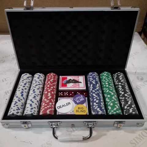 BOXED DISPLAY4TOP TEXAS HOLDEM POKER CHIPS SET WITH ALUMINUM CASE,2 DECKS OF CARDS, DEALER, SMALL BLIND, BIG BLIND BUTTONS AND 5 DICE