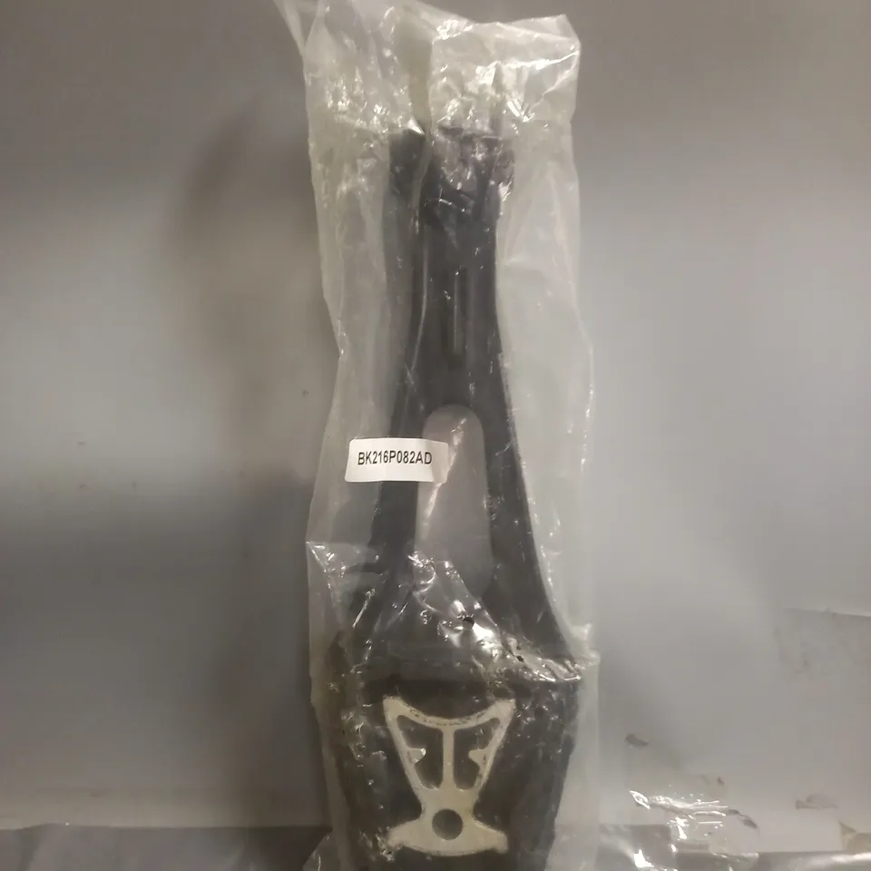 ENGINE MOUNT SUPPORT BK216P082AD / COLLECTION ONLY 