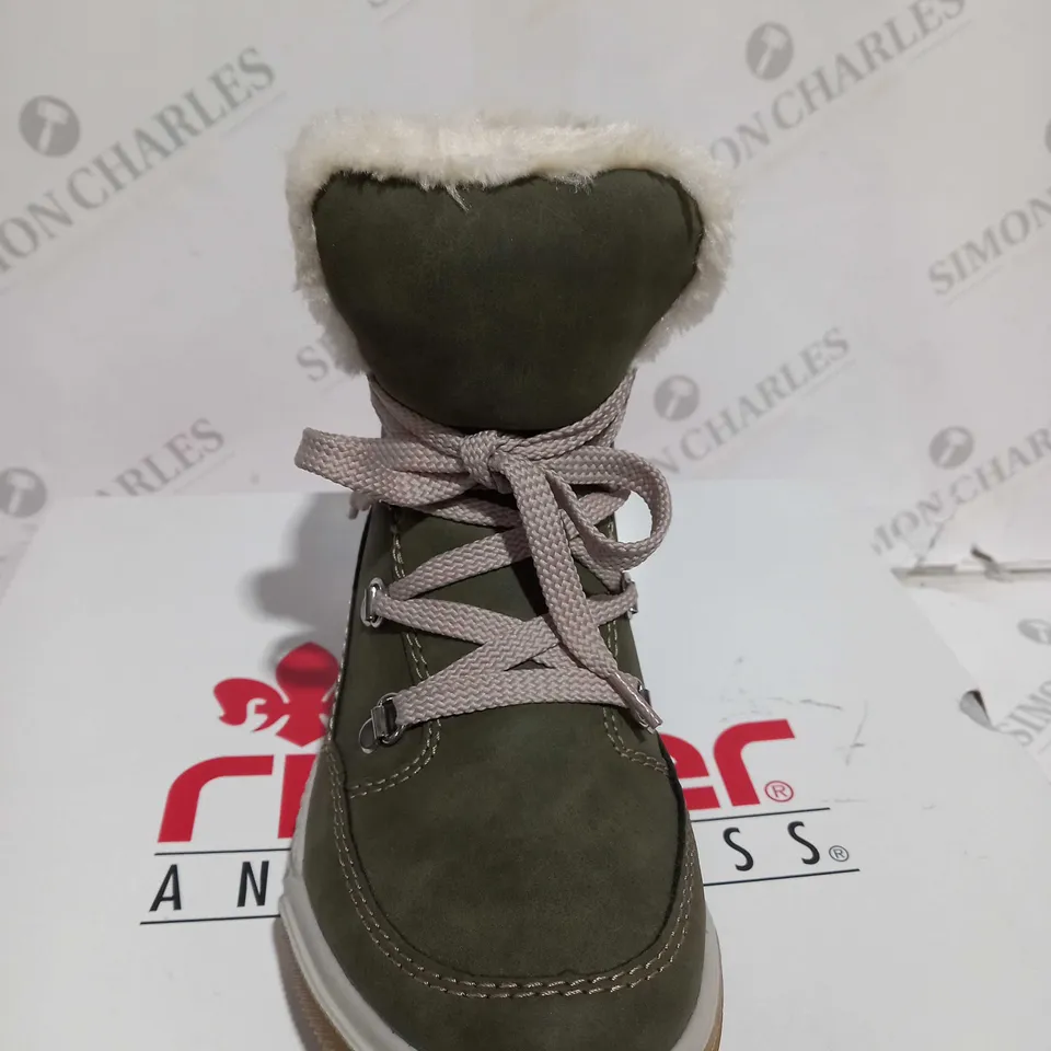 BOXED RIEKER ANTISTRESS WARM HIKING BOOTS, KHAKI - SIZE 4