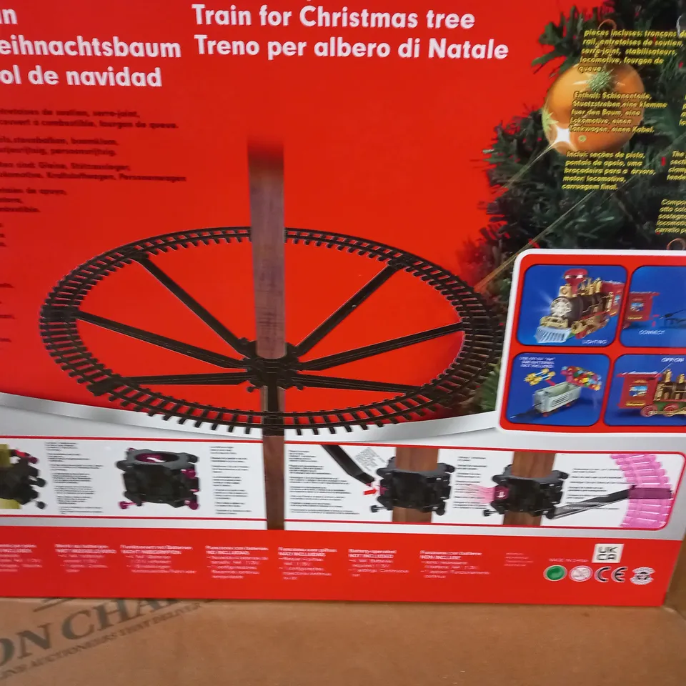 BOXED CHRISTMAS TREE TRAIN SET