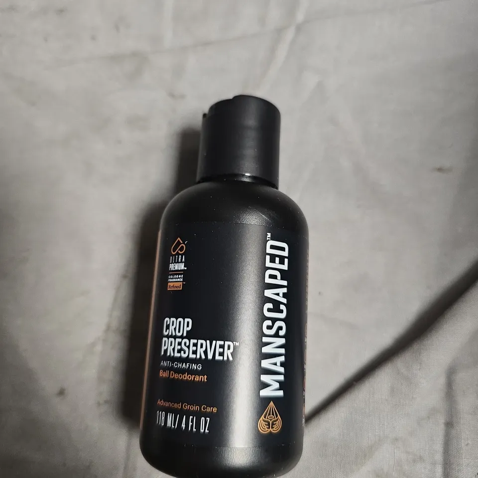 APPROXIMATELY 15 ASSORTED HEALTH AND BEAUTY PRODUCTS INCLUDING TNV SEA SALT SPRAY , MANSCAPED CROP PRESERVER AND NATURES SPELL CASTOR OIL 