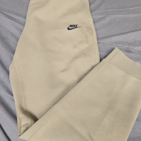 NIKE LOGO JOGGERS, GREEN - UK SIZE XL