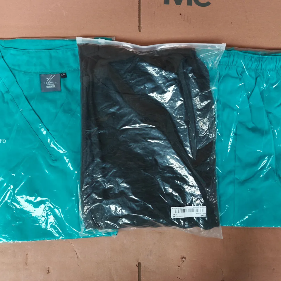 APPROXIMATELY 20 ASSORTED CLOTHING AND FASHION PRODUCTS IN VARIOUS STYLES AND SIZES - COLLECTION ONLY