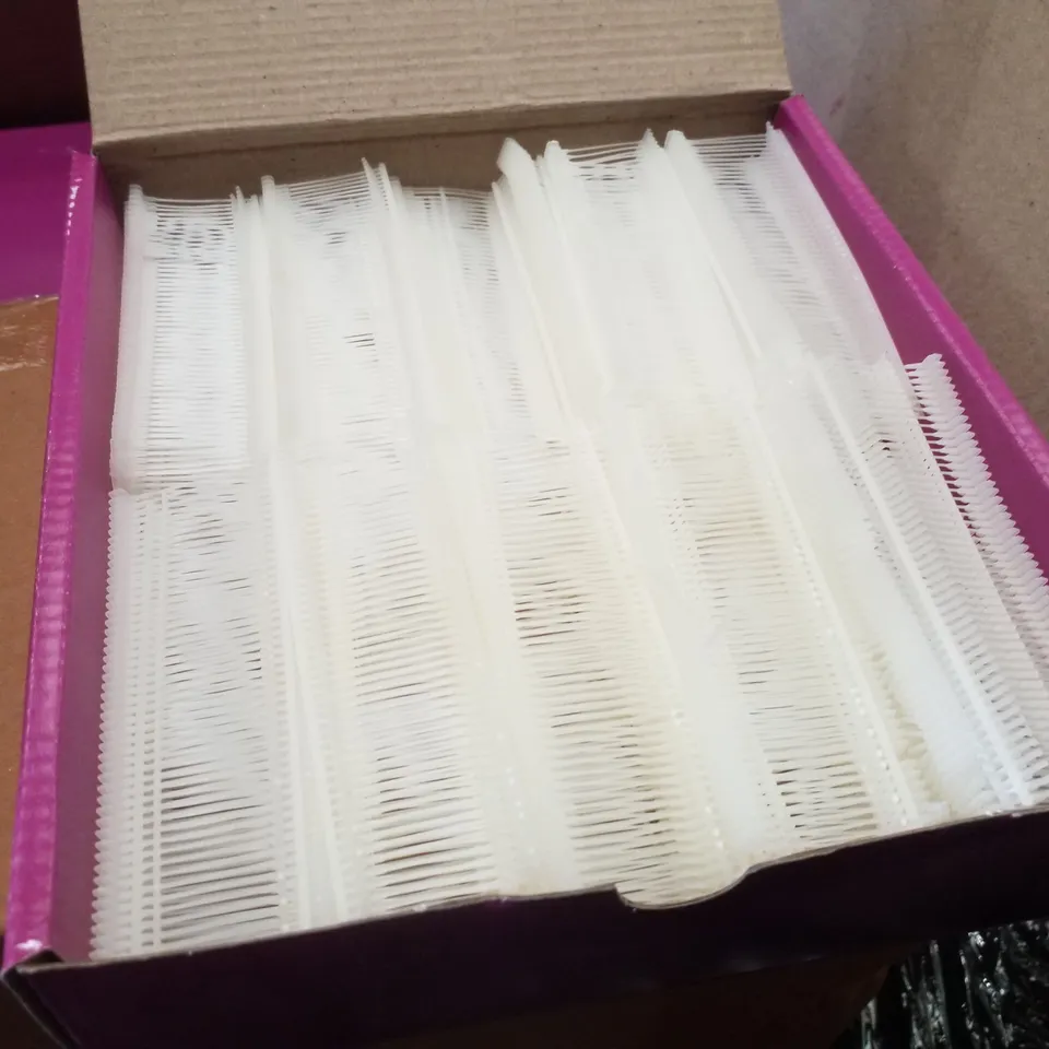 PALLET CONTAINING APPROXIMATELY 720 BOXES OF 25MM FIRE-A-TAG STD BIO DEGRADABLE NYLON BX 5000