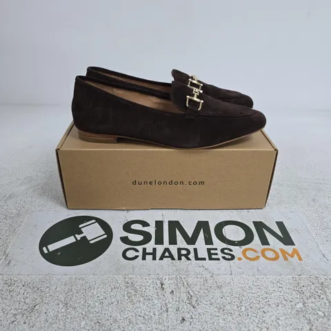 BOXED PAIR OF DUNE BRANDED SNAFFLE TRIM SHOES IN BROWN SUEDE - SIZE 7