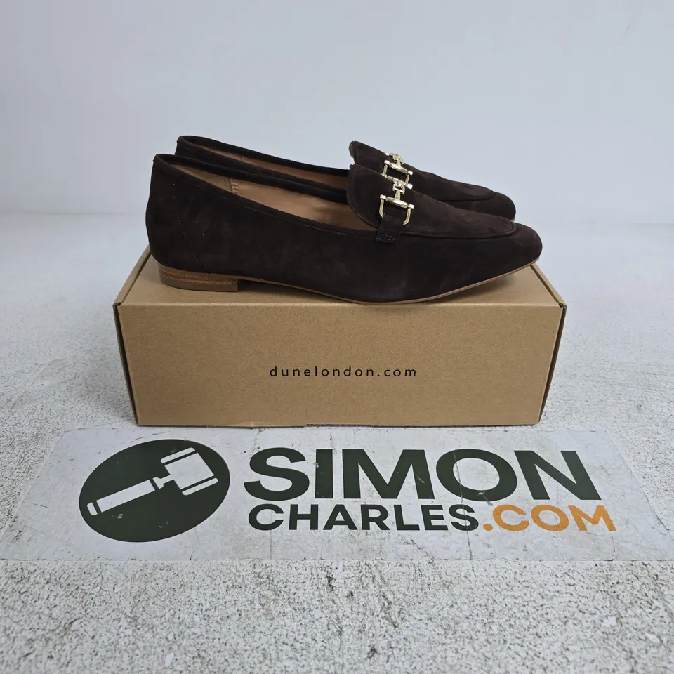 BOXED PAIR OF DUNE BRANDED SNAFFLE TRIM SHOES IN BROWN SUEDE - SIZE 7
