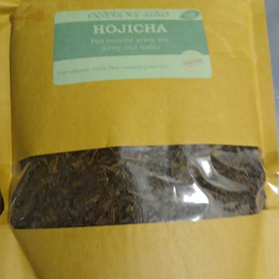 LOT OF 3 ASSORTED PACKS OF TEA TO INCLUDE HOJICHA, JAPANESE GENMAICHA AND BUTTERFLY PEA TEA