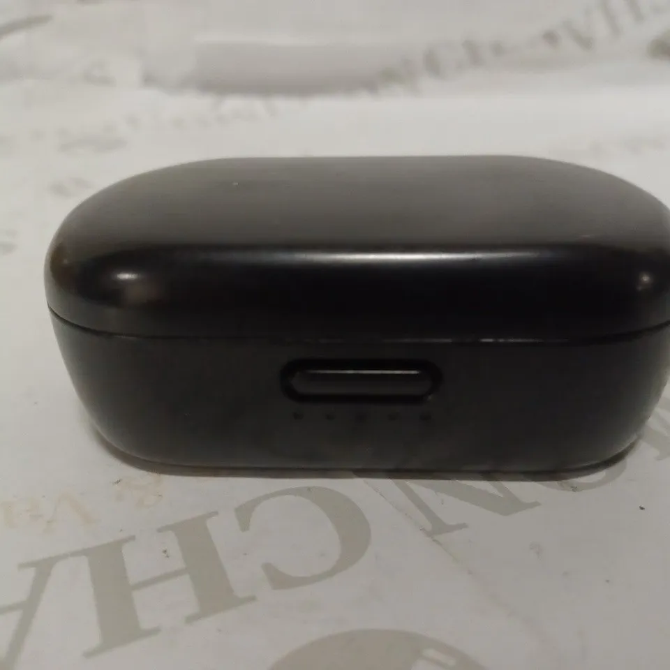 BOSE QUIETCOMFORT IN-EAR HEADPHONES, BLACK