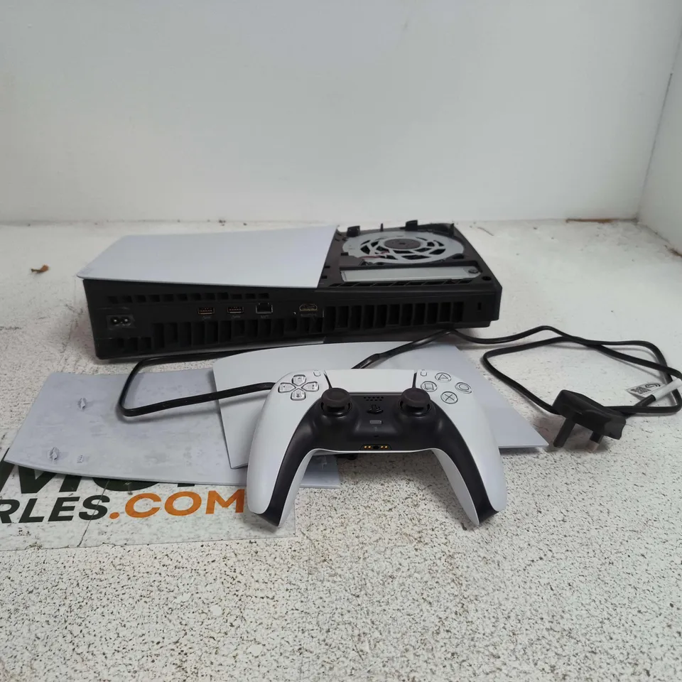 SONY PLAYSTATION 5 WITH CONTROLLER UNBOXED
