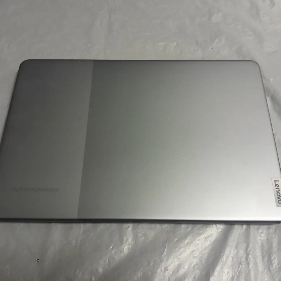 LENOVO IDEAPAD SLIM 3 CHROMEBOOK PLUS 14" FHD INTEL CORE I3 8GB RAM 128GB