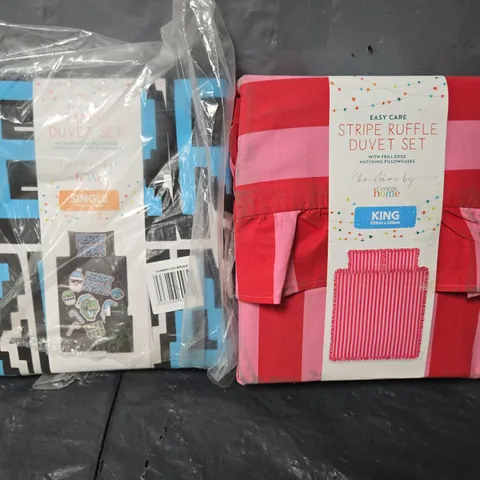 APPROXIMATELY 10 ASSORTED BEDDING ITEMS TO INCLUDE DUVETS - COLLECTIONS ONLY