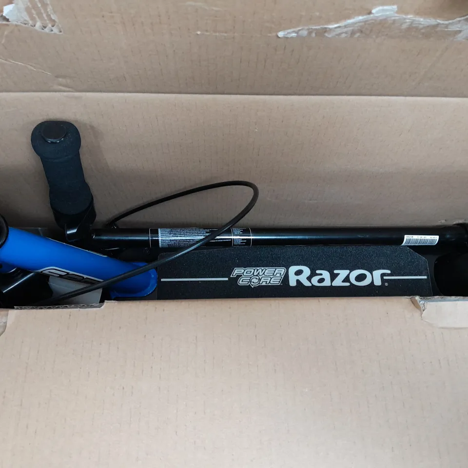 BOXED RAZOR POWER CORE S85- BLUE RRP £199.99