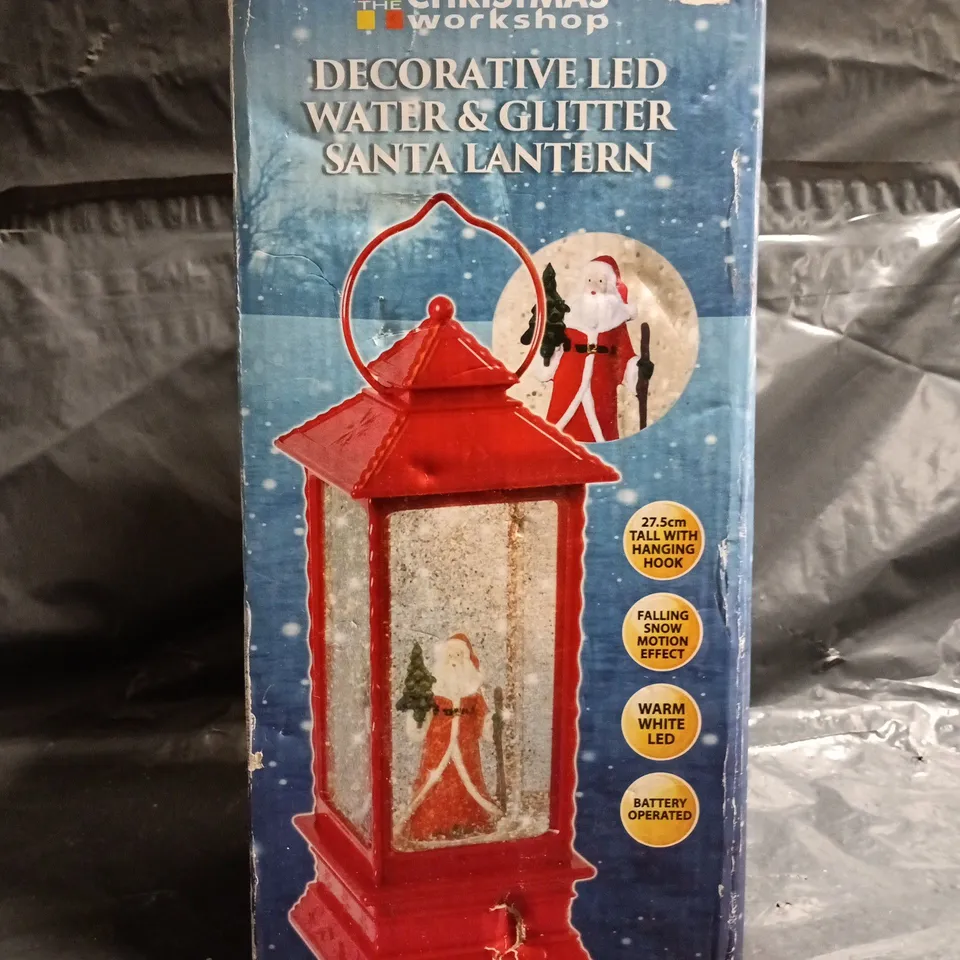BOXED CHRISTMAS WORKSHOP DECORATIVE LED SANTA WATER & GLITTER LANTERN